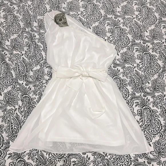 forever 21 white satin dress Forever21 White Satin Dress FOREVER 21
